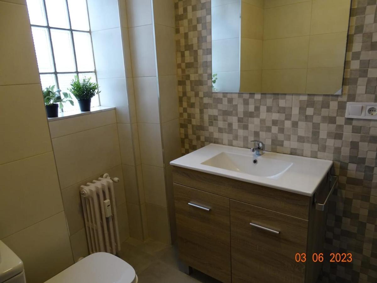 Apartamento Cuentame Burgos Lägenhet Exteriör bild
